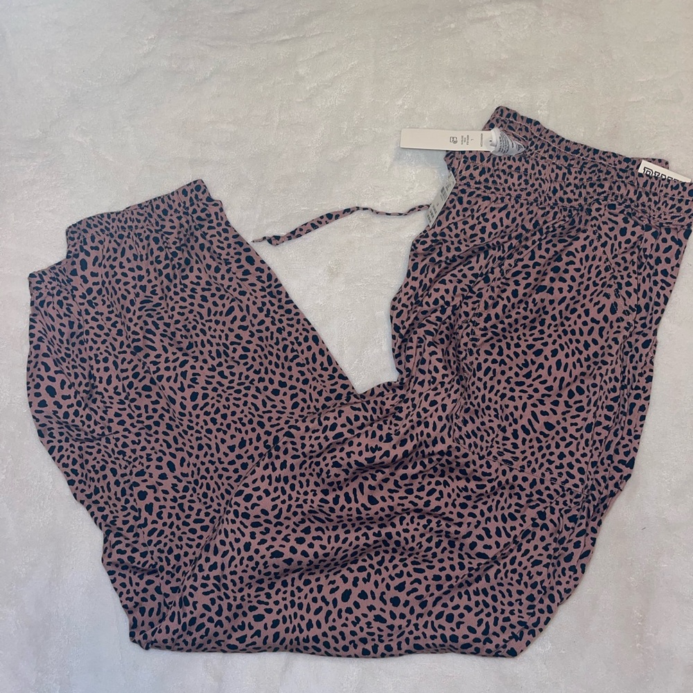 Victorias Secret speckled cheetah joggers
